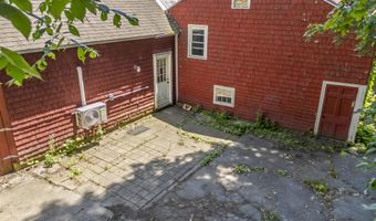 141 Centre St, Bath, ME 04530