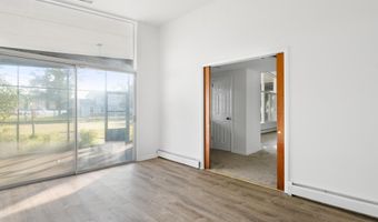 45 E LAKE Dr, Annapolis, MD 21403