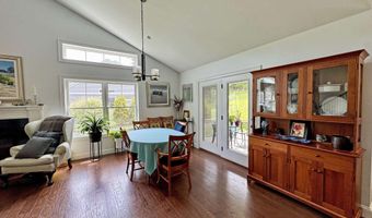 107 Gateway Dr, Chesterfield, NH 03466