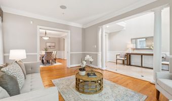 6111 DUNLEER Ct, Bethesda, MD 20817