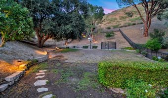 5792 Carell Ave, Agoura Hills, CA 91301