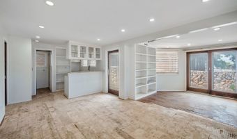 4134 Black Point Rd, Honolulu, HI 96816