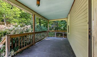 206 Lewis Hill Rd, Bethlehem, NH 03574