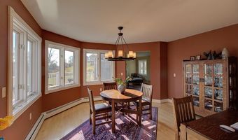 105 Brook Dr, Burlington, VT 05408