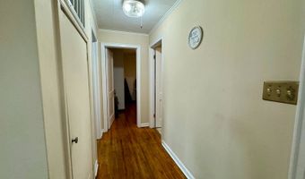 203 12th Ave, Britton, SD 57430