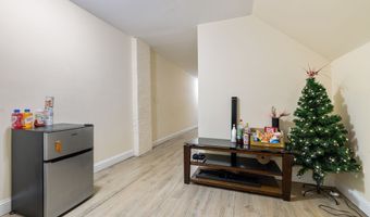 350 Bunnell St, Bridgeport, CT 06607