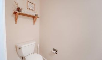 1429 Tahoe Valley Ct, Ballwin, MO 63021