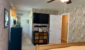 1412 S Carnation, Aurora, MO 65605