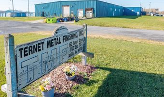 150 Green Dr, Avilla, IN 46710