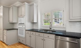 2190 Stephen Long Dr NE, Atlanta, GA 30305