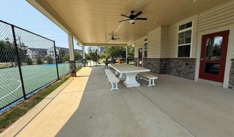 307 WINGFOOT Ct, Accokeek, MD 20607