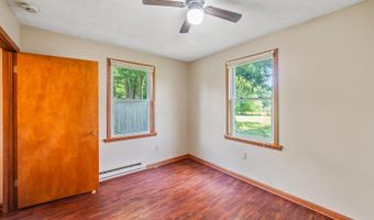 204 S Main St, Ashley, OH 43003