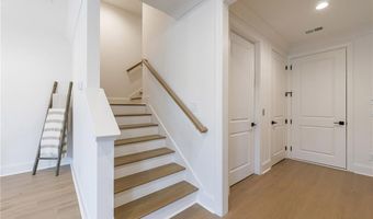 245 Mayfair Ct, Alpharetta, GA 30009