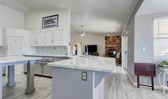 19783 Lara Ln, Apple Valley, CA 92308