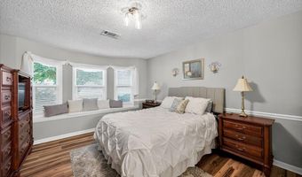 5459 Robie Dr, Macon, GA 31216