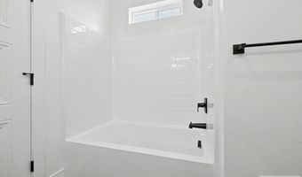 3131 Elixir Rd, Ammon, ID 83406