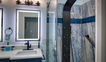 626 Highview Circle Dr, Ballwin, MO 63021