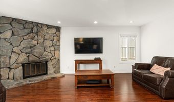 5335 Alfonso Dr, Agoura Hills, CA 91301