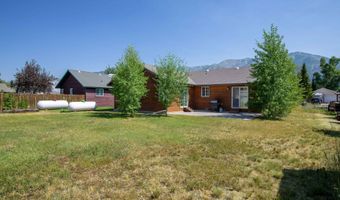 580 E COTTAGE Ln, Alpine, WY 83128
