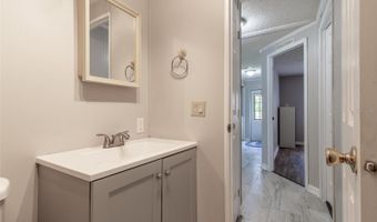 25836 MANHATTAN Ln, Astor, FL 32102