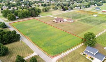 Lake Center Street NW, Uniontown, OH 44685