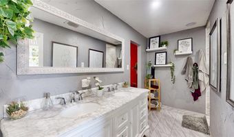 101 Oak Country, Weatherford, TX 76085