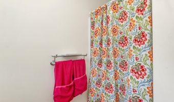 76 Curries Way, Brookfield, NH 03872
