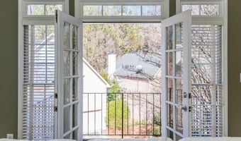 1231 Wildcliff Cir, Atlanta, GA 30329