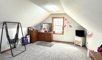 18555 Days Way Ln, Aurora, IN 47001