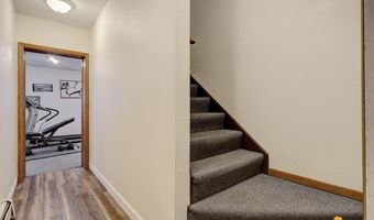 12945 Elmore Rd, Anchorage, AK 99516