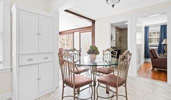190 Auburn St, Cranston, RI 02910