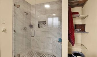 2550 W Rowland Ave, Anaheim, CA 92804