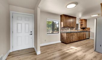 19250 Hill St, Anderson, CA 96007