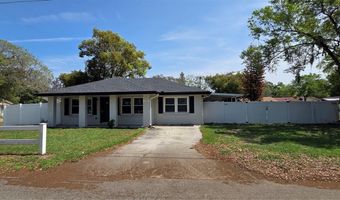 132 JAMES St, Auburndale, FL 33823
