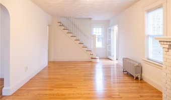 28 Rosewood Ave, Cranston, RI 02905