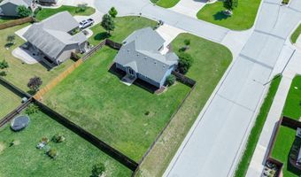 2018 E Clover Ct, Andover, KS 67002