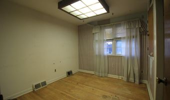2949 GRISDALE Rd, Abington, PA 19001