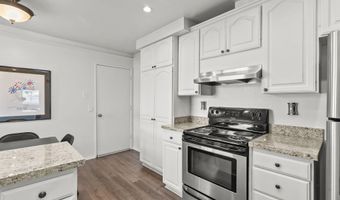 3211 Village 3, Camarillo, CA 93012