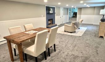 20 Martingale Rd, Amherst, NH 03031