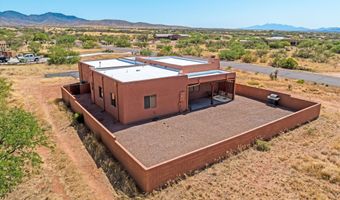 3203 W Thunder Pass Rd, Benson, AZ 85602