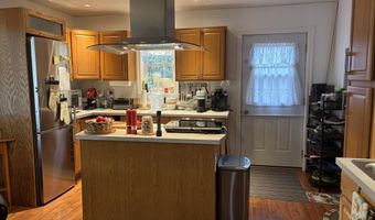 107 Pinewood Dr, Altona, NY 12910