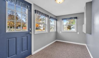 408 W Hazel St, Albion, IN 46701