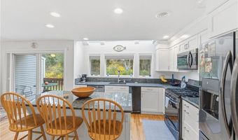 73 Oceanwoods Dr, North Kingstown, RI 02852