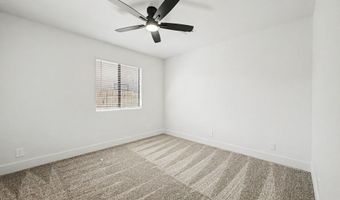 562 E HONDO Ave, Apache Junction, AZ 85119