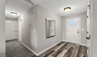 122 Sunset Dr, Avilla, IN 46710