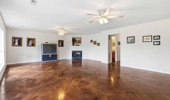 136 Riverview Dr, Anderson, MO 64831