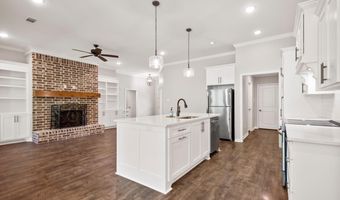 1465 Woolridge Drive Dr, Benton, AR 72019