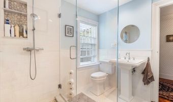 113 Ashland St, Abington, MA 02351