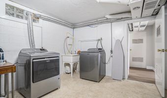3509 Lake Allegan Dr, Allegan, MI 49010