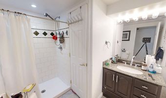 781 W 57th St, Casper, WY 82601